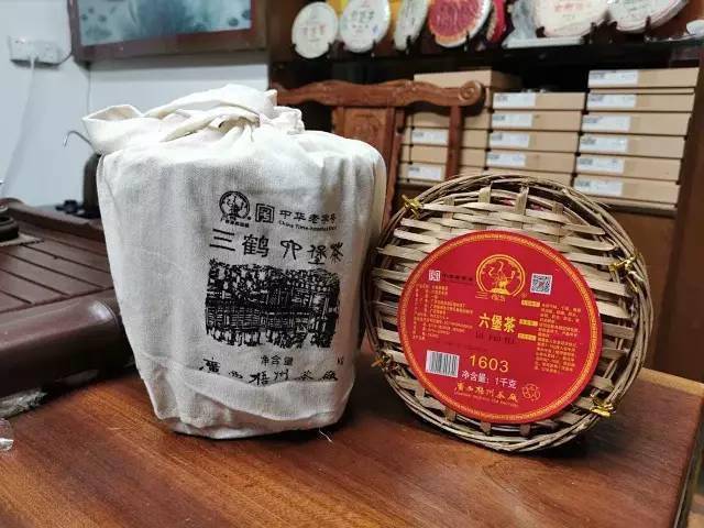 PG电子游戏官网_
梧州茶厂2016年三鹤六堡茶1603工艺箩装1Kg(图5)